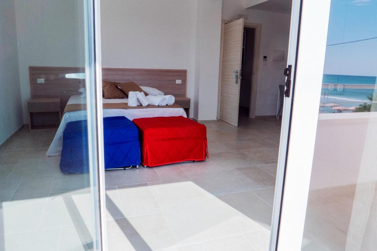 B&B A Un Passo Dal Mare Torre Canne Zewnętrze zdjęcie