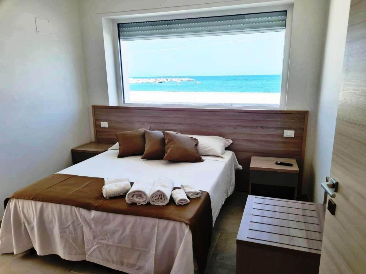 B&B A Un Passo Dal Mare Torre Canne Zewnętrze zdjęcie